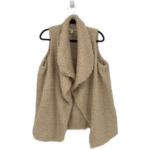 Miami Cream Fuzzy Curly Teddy Pull On Vest Size Large runs very big.